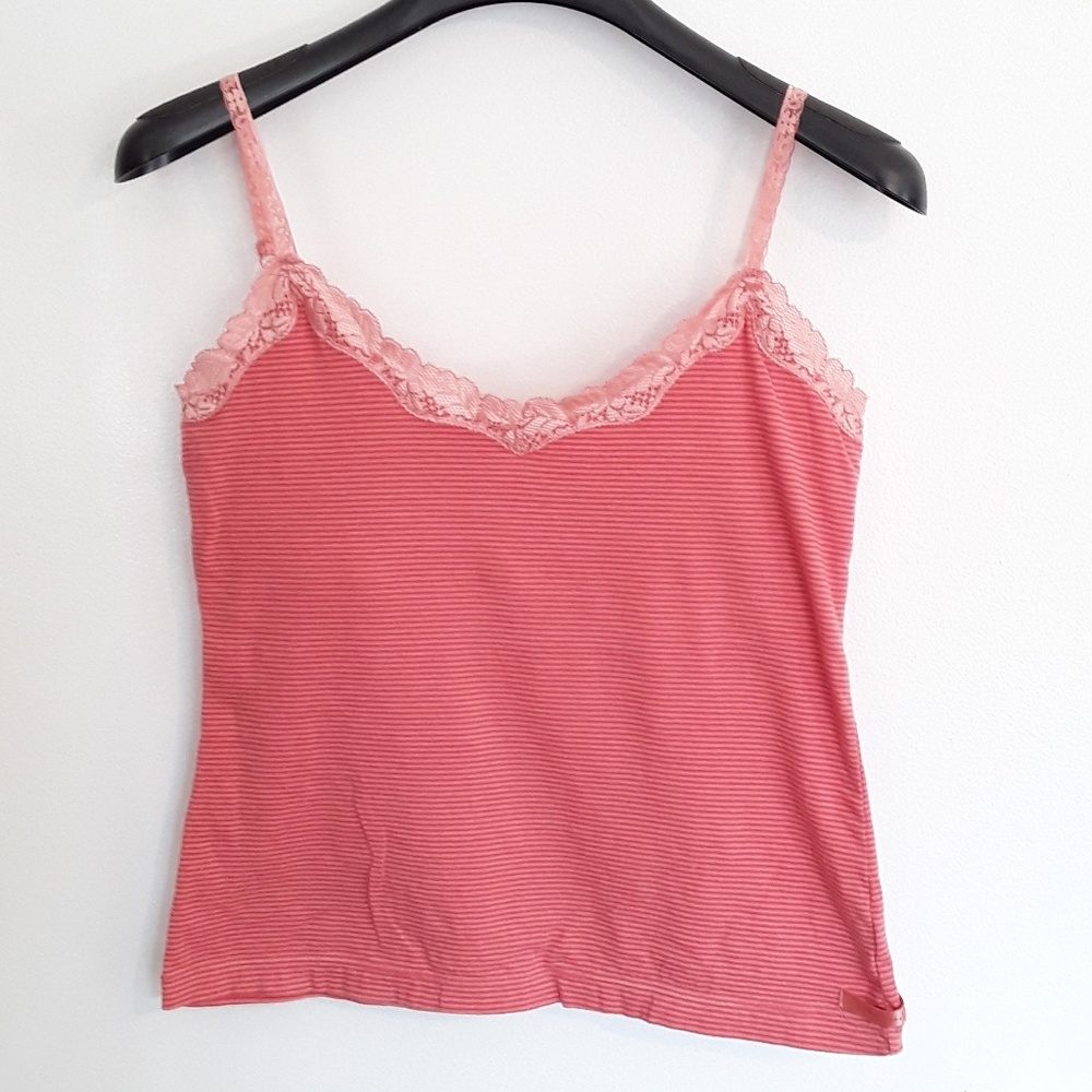 American Eagle tank top with lace accents